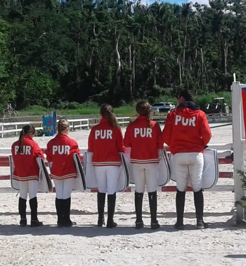 Equipo de Puerto Rico (icluyendo a Lilian Childs) dirigido por Israel Lopez 2018.